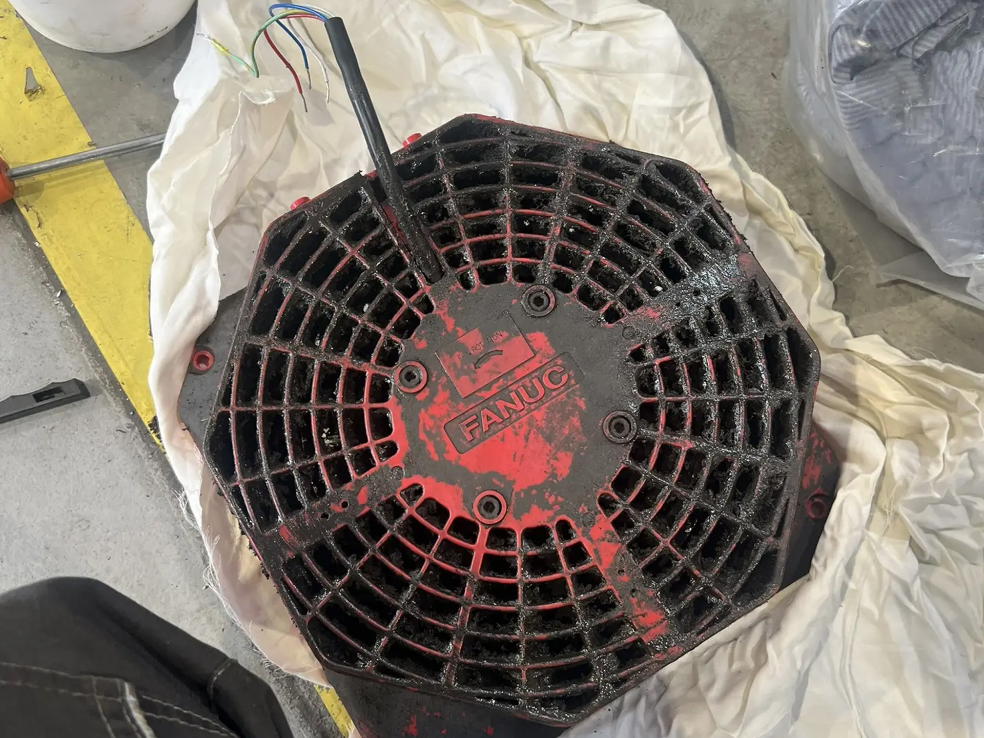 Техническое обслуживание фрезерного станка DMTG VDLS1200 c ЧПУ FANUC 